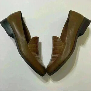 EASY SPIRIT EVOLVE Womens Medium Brown Evolve Pip Slip On Leather Flats 8.5 M